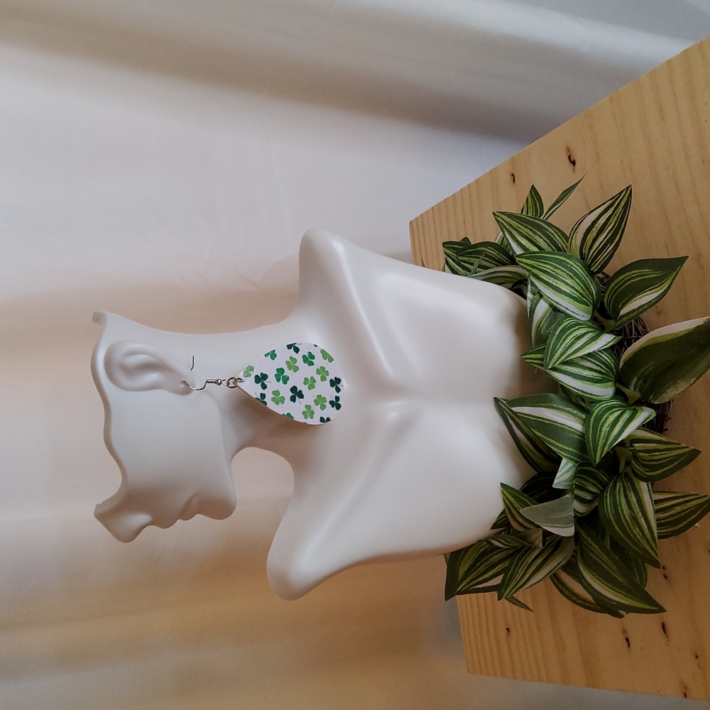 Green Shamrock Earrings